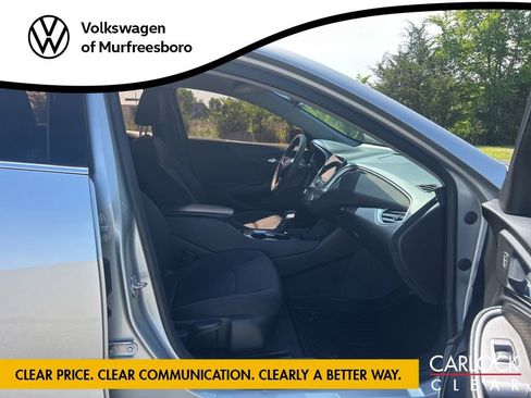 Used 2021 Chevrolet Malibu LS FWD image 24