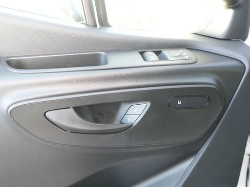 New 2026 Mercedes-Benz Sprinter 2500 image 18