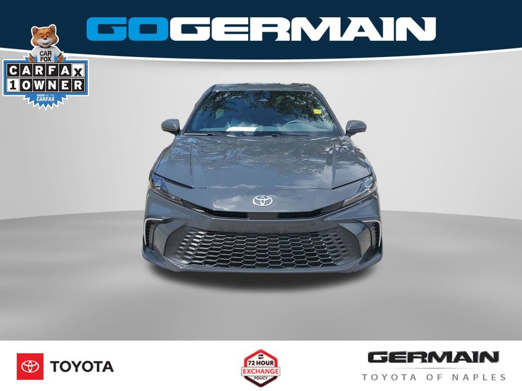 Used 2026 Toyota Camry SE FWD image 3