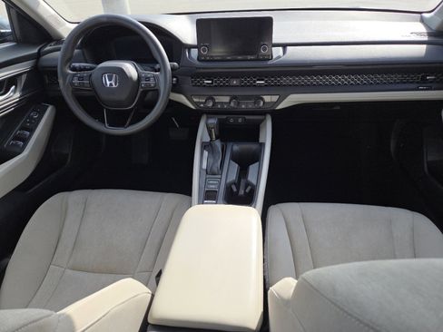 Used 2023 Honda Accord EX image 23