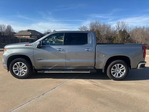 Used 2024 Chevrolet Silverado 1500 LTZ image 2