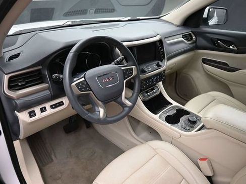 Used 2023 GMC Acadia Denali AWD/4WD image 5