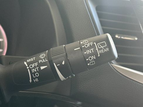 Used 2016 Honda Pilot Touring image 33