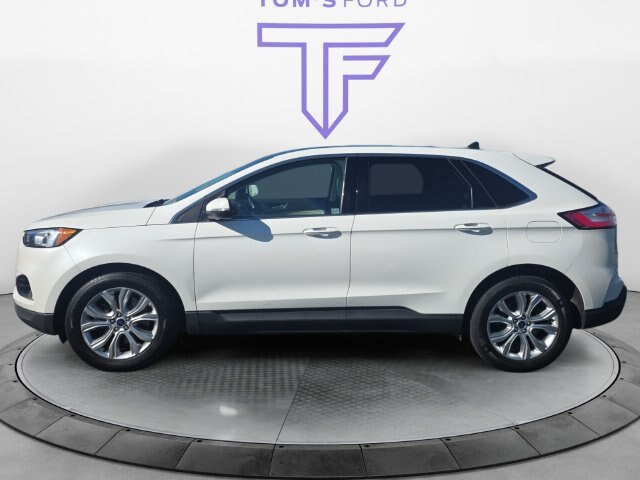 Certified 2020 Ford Edge Titanium AWD/4WD image 2