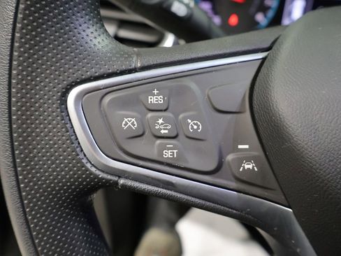 Used 2022 Chevrolet Equinox LS AWD/4WD image 32