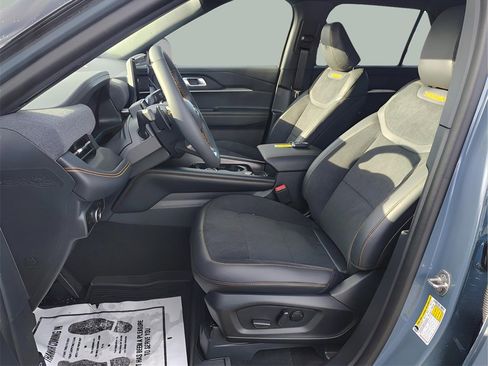 New 2026 Ford Explorer Tremor w/ Tremor Convenience Package image 15