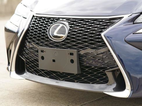 Used 2018 Lexus GS 350 AWD w/ Premium Package image 18