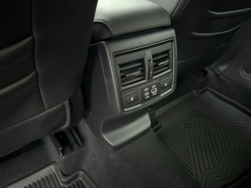 New 2026 Subaru Outback Touring AWD/4WD image 29