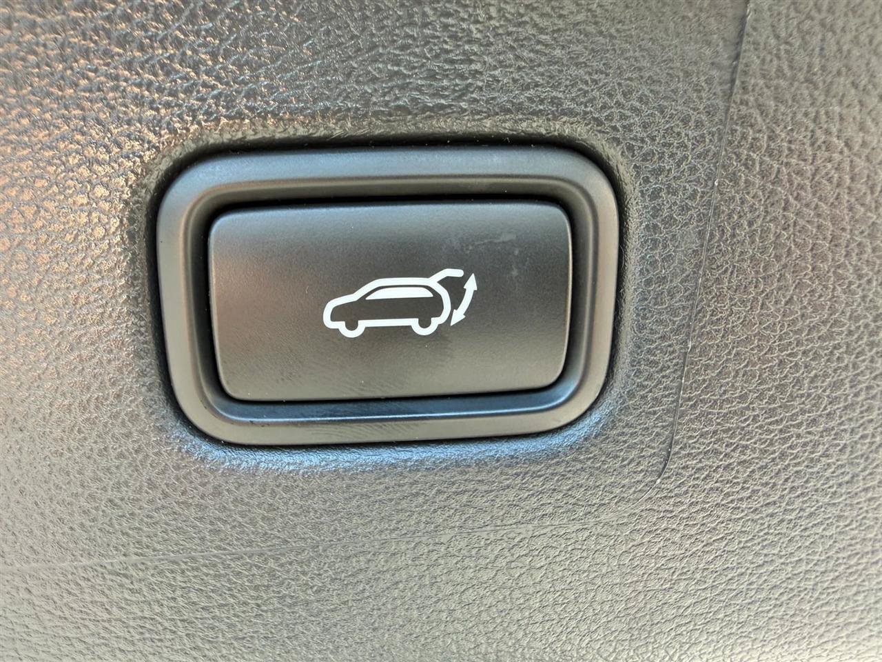 Used 2018 Hyundai Tucson Value FWD image 28