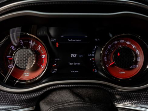 Used 2018 Dodge Challenger SRT Hellcat image 15