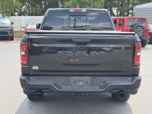 Used 2025 RAM 1500 Big Horn AWD/4WD image 4