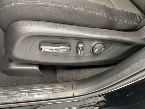 Certified 2026 Honda CR-V EX image 21