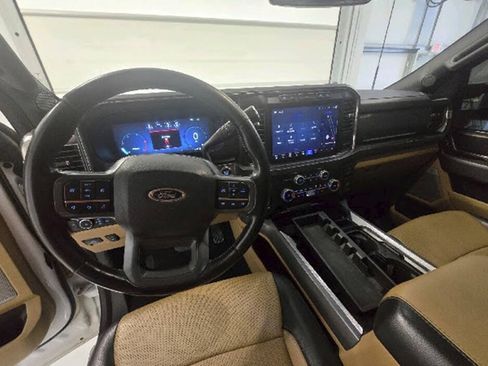 Used 2023 Ford F250 Lariat w/ Chrome Package AWD/4WD image 13