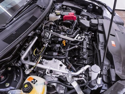 Used 2024 Mitsubishi Outlander SE image 27