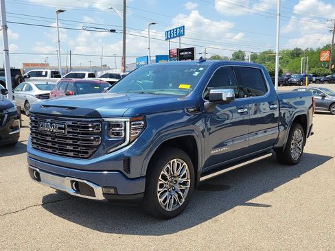 Used 2026 GMC Sierra 1500 Denali Ultimate AWD/4WD image 2