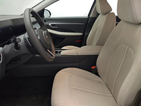 Used 2024 Hyundai Sonata SEL FWD image 17