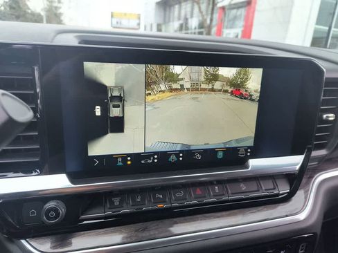 Used 2025 Chevrolet Silverado 3500 LTZ w/ LTZ Plus Package image 17