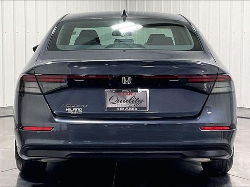 Used 2024 Honda Accord EX image 4