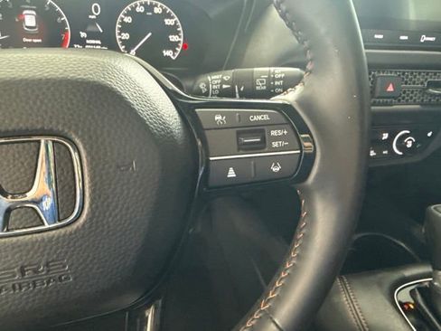 Used 2024 Honda HR-V Sport image 11