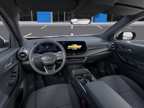 New 2027 Chevrolet Equinox LT w/ LPO, Floor Liner Package AWD/4WD image 15