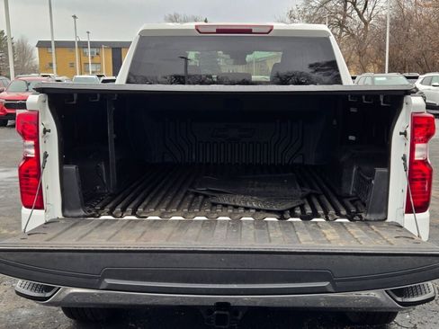 Used 2023 Chevrolet Silverado 1500 LT image 12