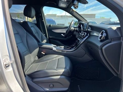Used 2017 Mercedes-Benz GLC 300 4MATIC w/ Premium 1 Package image 21
