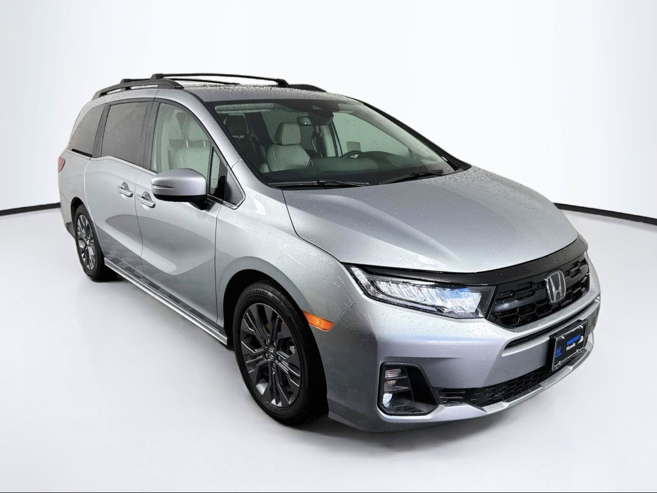 Used 2026 Honda Odyssey Touring image 11