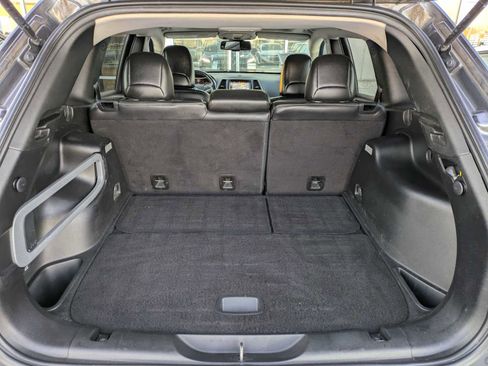 Used 2016 Jeep Cherokee Limited image 31