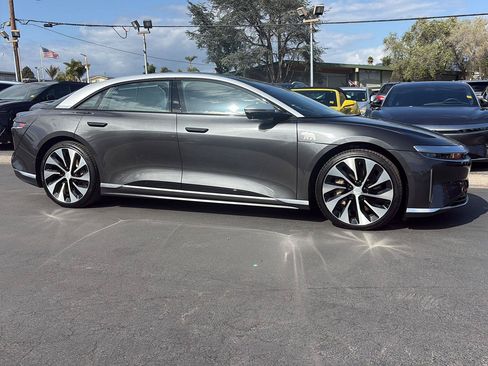 Used 2022 Lucid Air Grand Touring AWD/4WD image 2