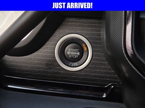 Used 2022 RAM 2500 Limited AWD/4WD image 25