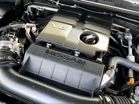 Used 2023 Nissan Frontier SV w/ SV Convenience Package image 23