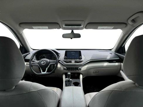 Used 2020 Nissan Altima 2.5 S FWD image 34