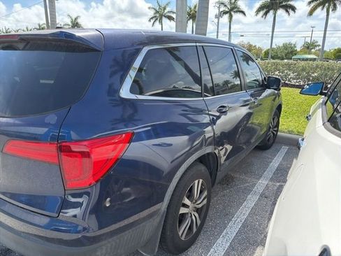 Used 2018 Honda Pilot EX image 3
