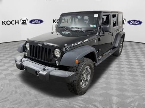 Used 2016 Jeep Wrangler Unlimited Rubicon w/ Connectivity Group AWD/4WD image 3