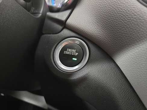 Used 2020 Chevrolet Equinox LS w/ LS Convenience Package FWD image 24