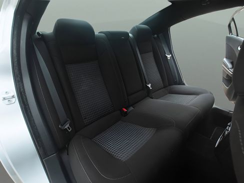 Used 2022 Dodge Charger R/T RWD image 16