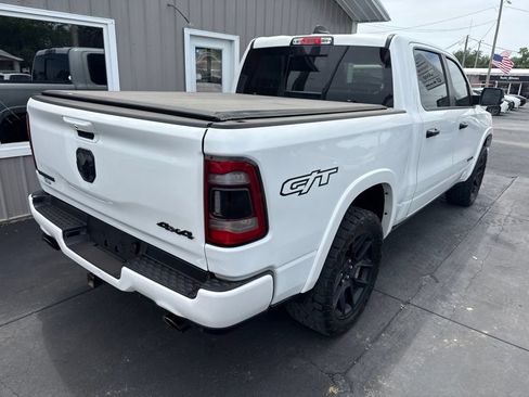 Used 2022 RAM 1500 Laramie AWD/4WD image 3