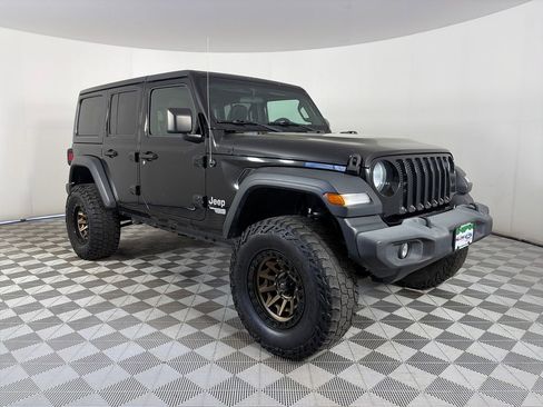 Used 2019 Jeep Wrangler Unlimited Sport S AWD/4WD image 1
