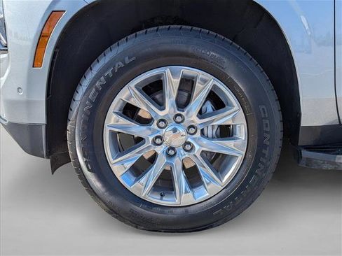Used 2025 Chevrolet Tahoe Premier image 9