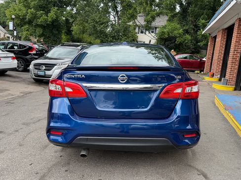 Used 2019 Nissan Sentra SR FWD image 4