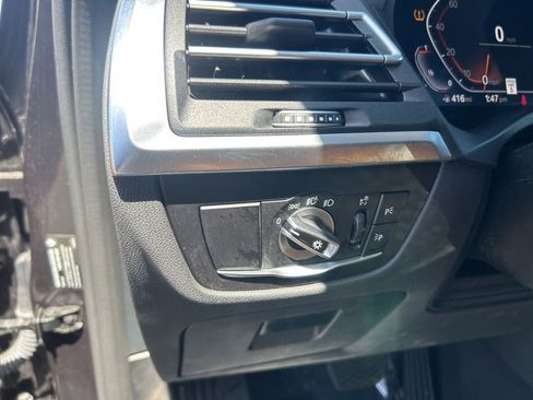 Used 2024 BMW X3 sDrive30i w/ Convenience Package image 39