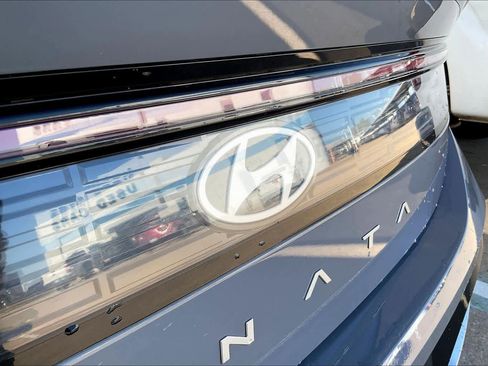 Used 2025 Hyundai Sonata SEL FWD image 30