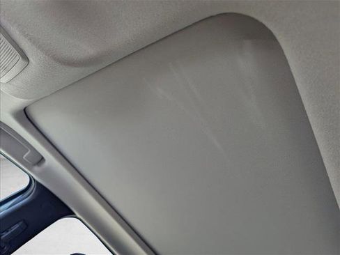 Used 2025 Nissan Kicks SR w/ SR Premium Package image 14