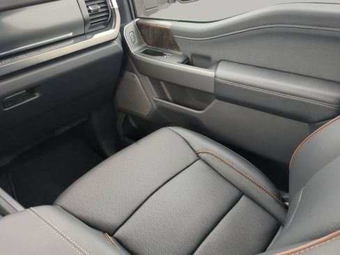 New 2026 Ford F250 Lariat w/ Lariat Premium Package image 48