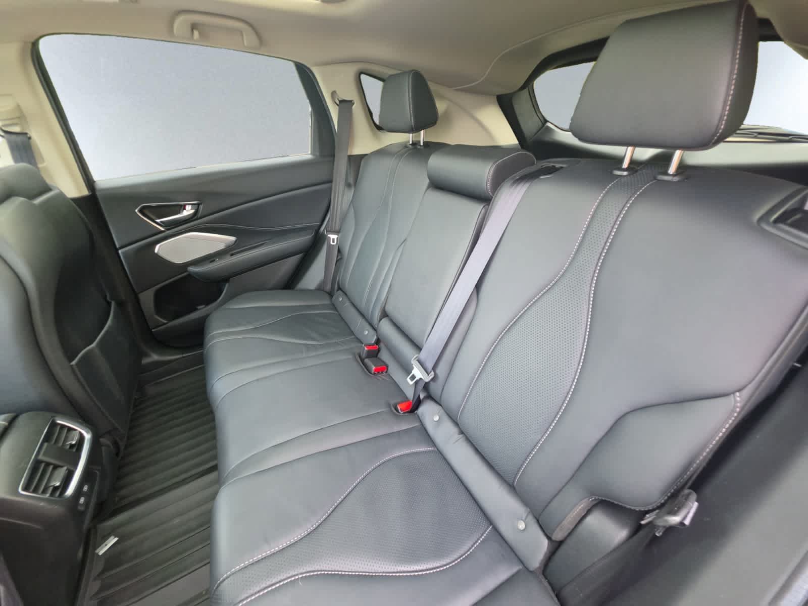 Used 2019 Acura RDX w/ Technology Package AWD/4WD image 18