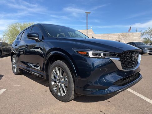New 2025 MAZDA CX-5 AWD 2.5 S w/ Premium Plus Pkg image 3