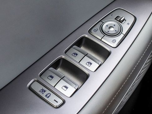 Used 2025 Hyundai Palisade SEL image 10