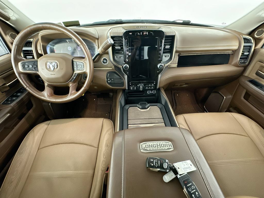 Used 2023 RAM 2500 Limited AWD/4WD image 10