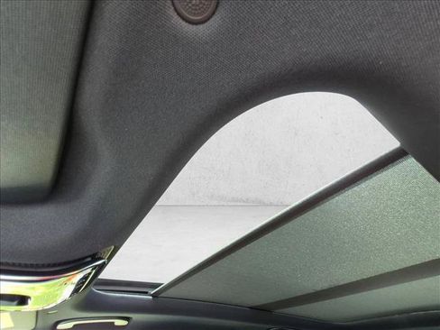Certified 2026 Mercedes-Benz GLC 300 4MATIC image 15