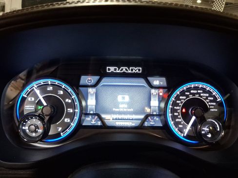 Used 2022 RAM 1500 Limited AWD/4WD image 8
